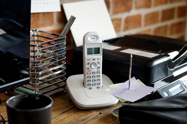 بررسی مدارک لازم برای خرید خط تلفن ثابت